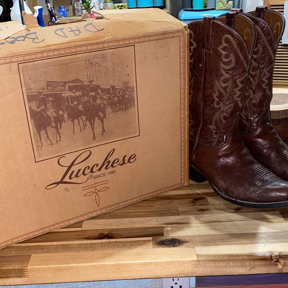 Vintage Lucchese Mens Western Cowboy Boots in Brown Leather - Picture 13 of 14